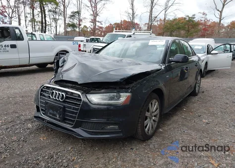 2015 Audi A4 2.0T Premium z USA, uszkodzony, nr VIN WAUBFAFL5FN021210